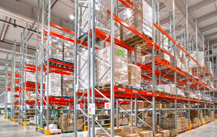 What Is Standard Pallet Racking?