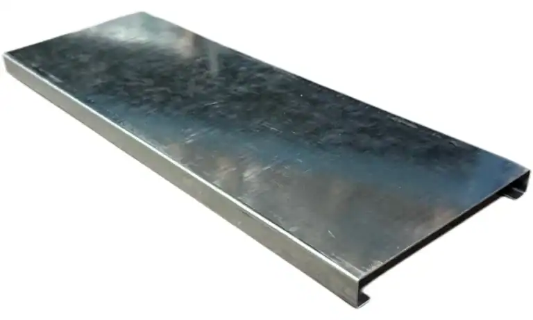 Galvanized steel shelf pan for System 800 shelving